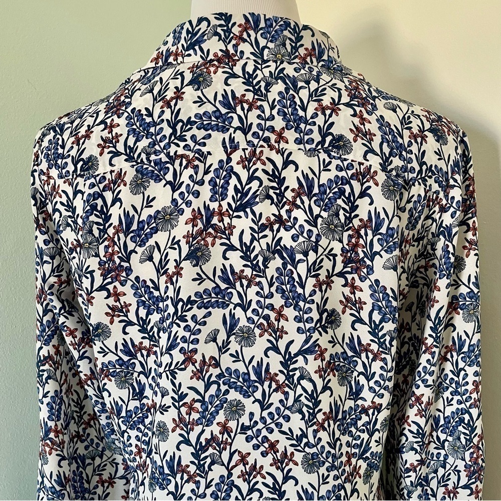 Loft Women’s Floral Button Down Blouse Size S - Picture 9 of 12